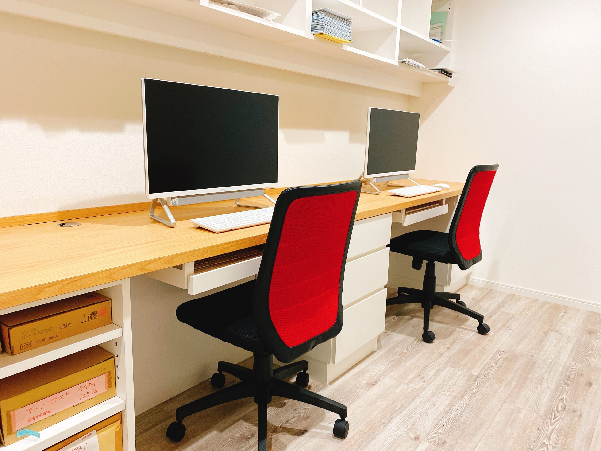 Dtp デスクカウンターとdellの新pc 印刷および看板制作のことなら横浜の双葉印刷所